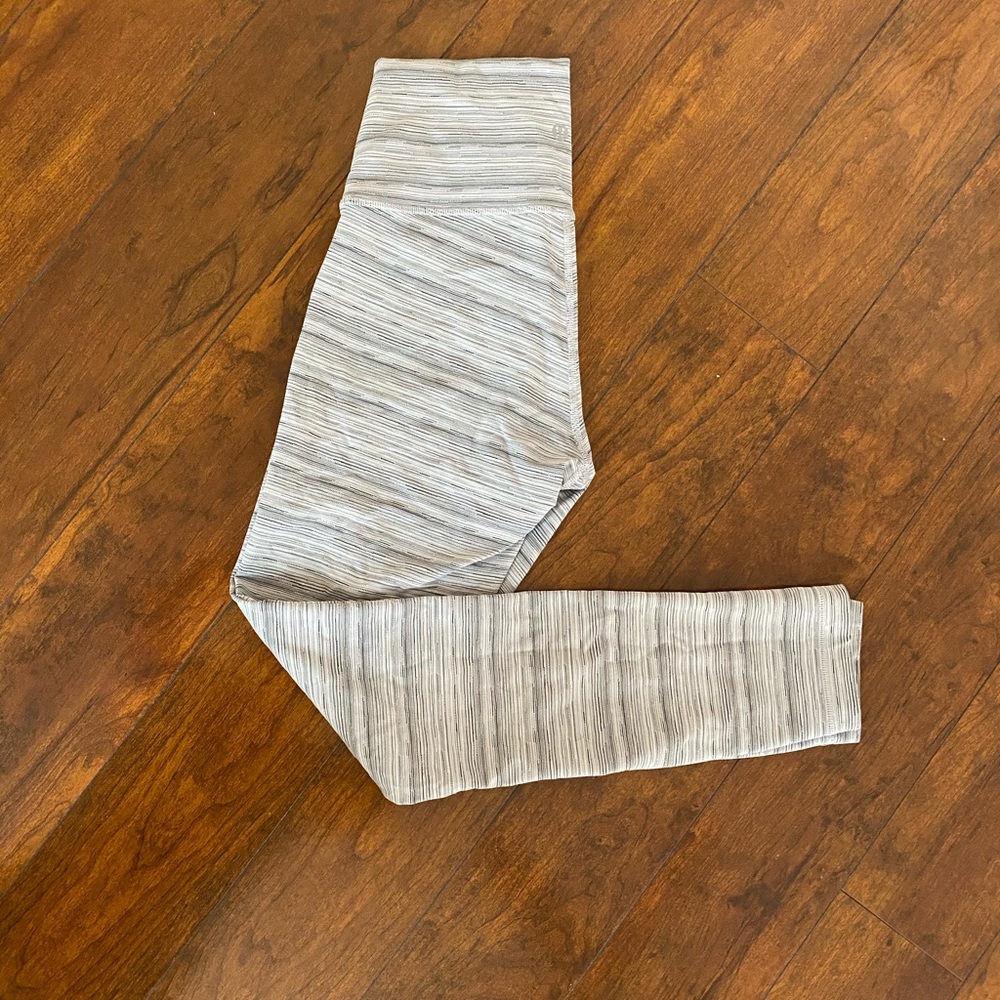 Lululemon Wunder Under